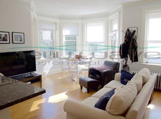 111 Queensberry St APT 5, Boston, MA 02215