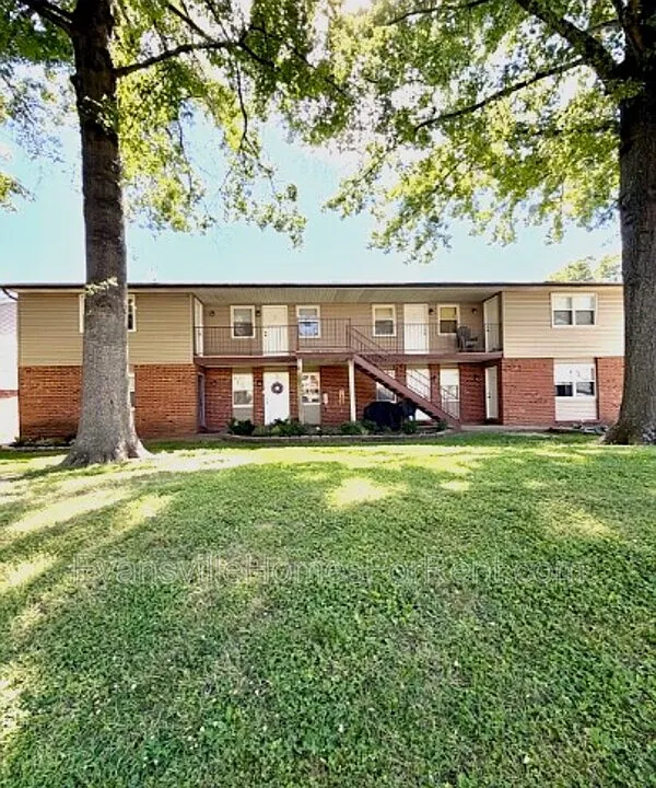 426 S Bosse Ave