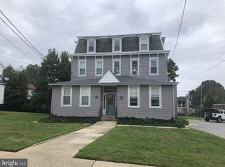 1013 Lafayette Ave APT 1B, Prospect Park, PA 19076