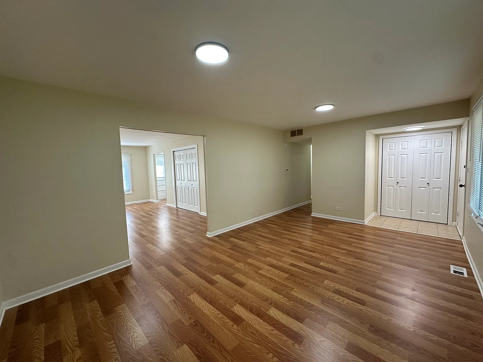 3 bed, 1540 sqft, $3,000 — Photo 4