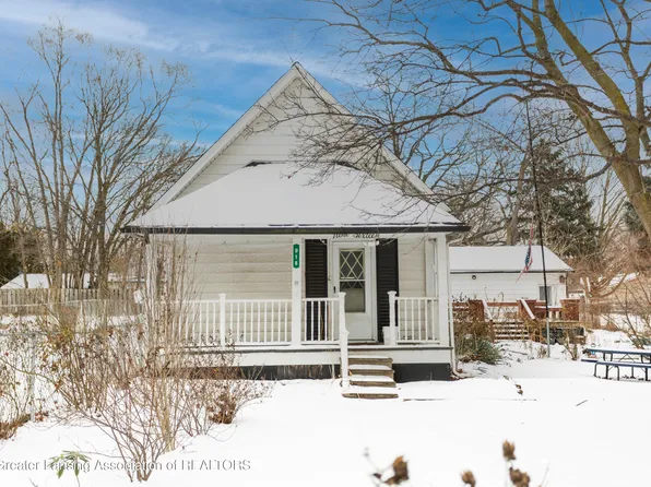 916 N Shiawassee St, Owosso, MI 48867