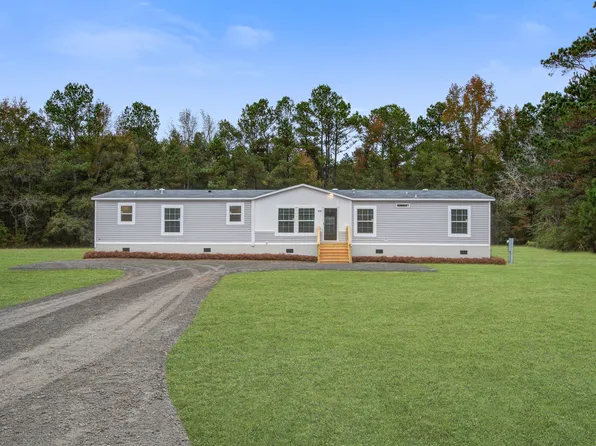 1056 Unity Rd, Saint Stephen, SC 29479