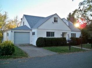 636 Kerr Ave, Cadiz, OH 43907