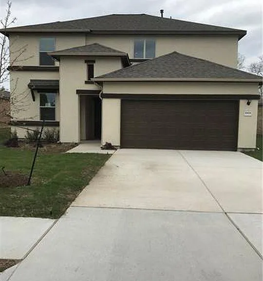 10808 Mickelson Dr — Photo 1