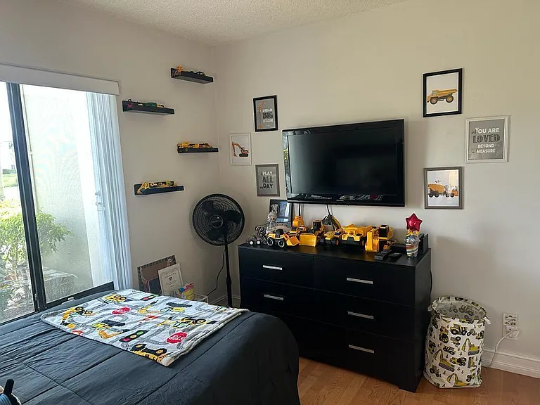 1102 Green Pine Blvd #B1 — Photo 13