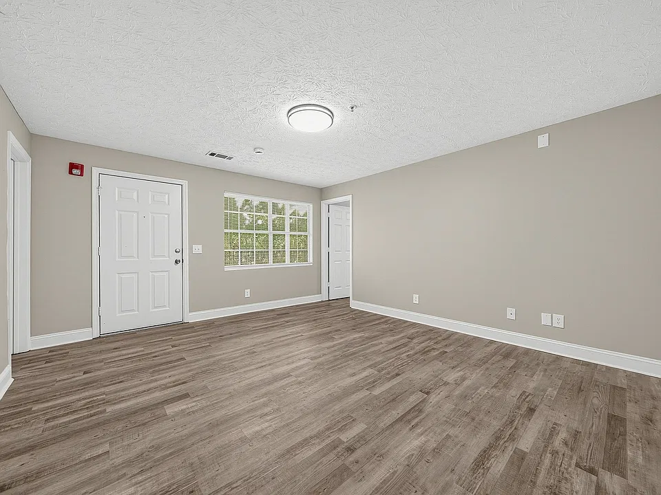 Millbend Apartments