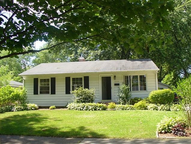1st image of 2712 W Campbell St