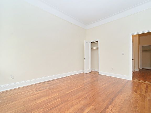 4th image of 123 E 82nd St APT 1B