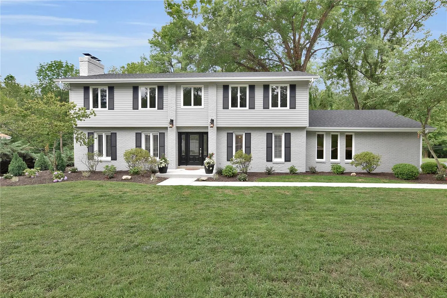 14330 Ladue Rd photo 1