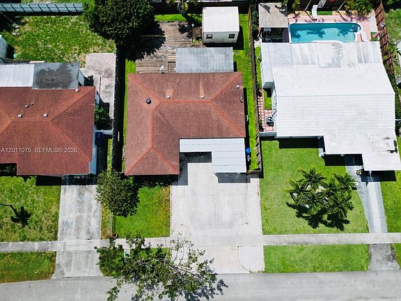 2nd image of 730 N 73rd Ave