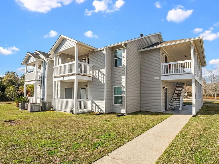 6194 Highway 59 #A-3 — Photo 1