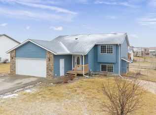 5032 S Pitch Dr, Rapid City, SD 57703