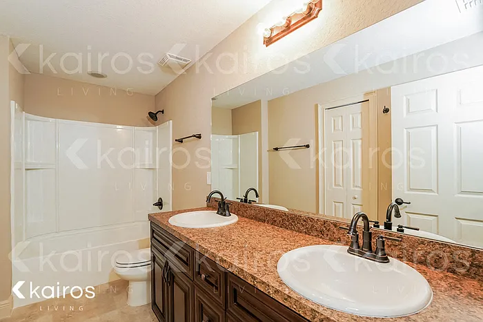 16903 SW 40th Cir — Photo 14