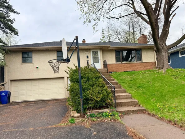 2035 California Ave E, Saint Paul, MN 55119