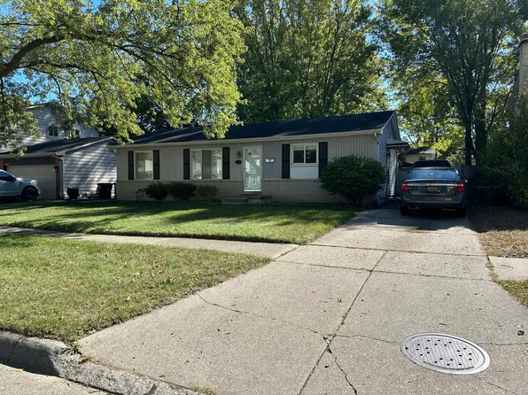 39249 Gloucester St, Westland, MI 48186