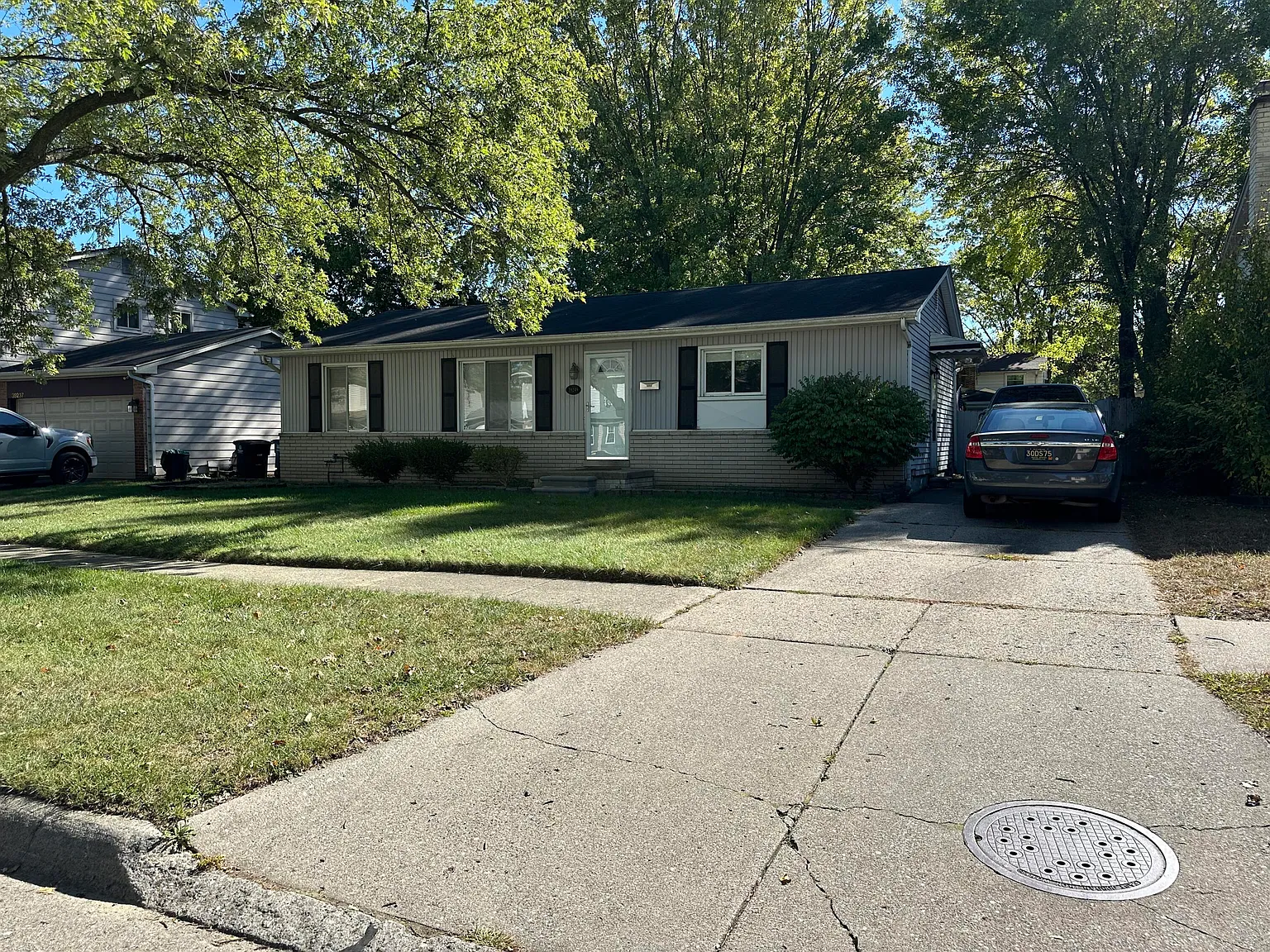 39249 Gloucester St photo 1