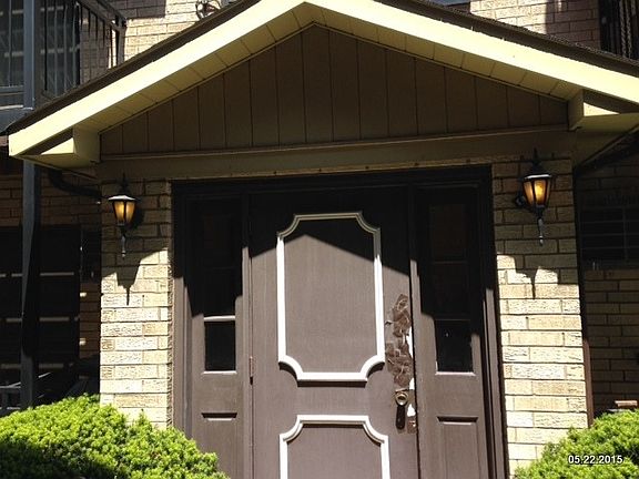 4th image of 2127 N Harlem Ave
