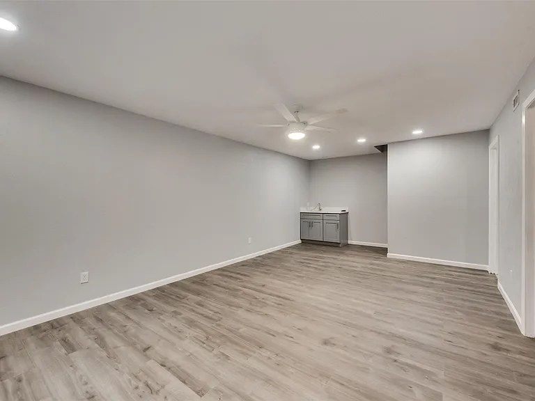 2652 Custer Pkwy — Photo 19