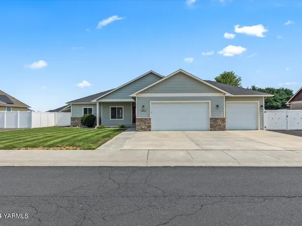1015 S 91st Ave, Yakima, WA 98908