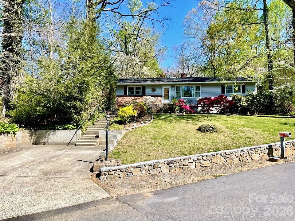 1st image of 213 N Park Ln