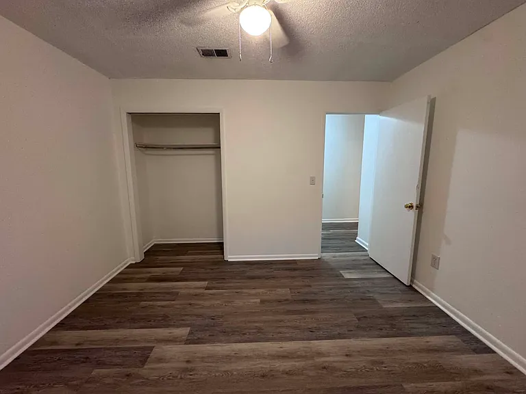 1543 Theresa Dr #A — Photo 7