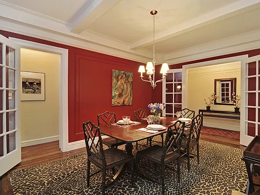 Sold by Sotheby's International Realty | media 31