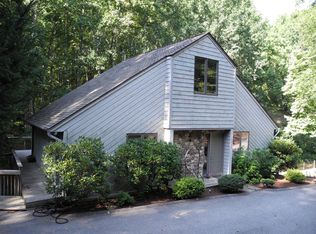 6010 Two Ford Rd, Roanoke, VA 24018