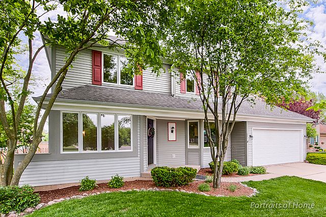 1st image of 1891 Sapphire Ln