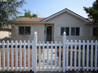 605 W 10th St, The Dalles, OR