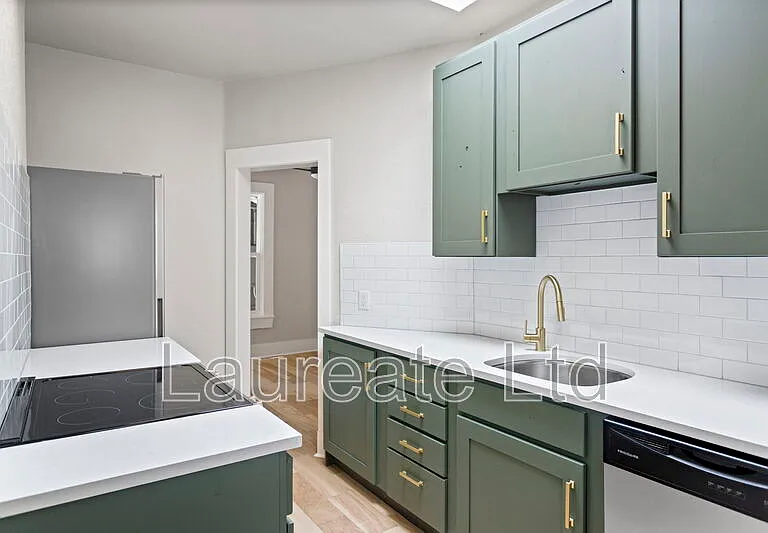 712 E 1st Ave — Photo 10