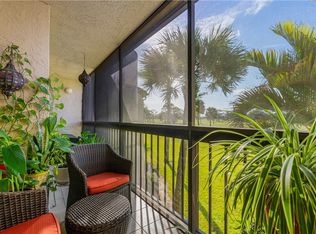 9450 Meadowood Dr APT 202, Fort Pierce, FL 34951