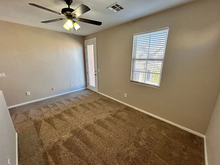 10743 Knickerbocker Ave — Photo 27