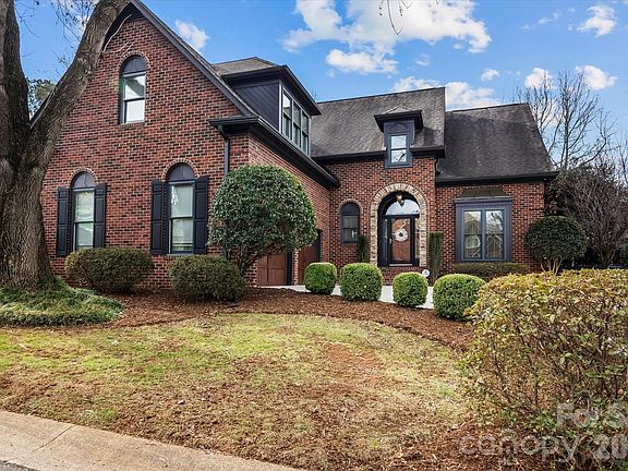2nd image of 7618 Vistaview Dr