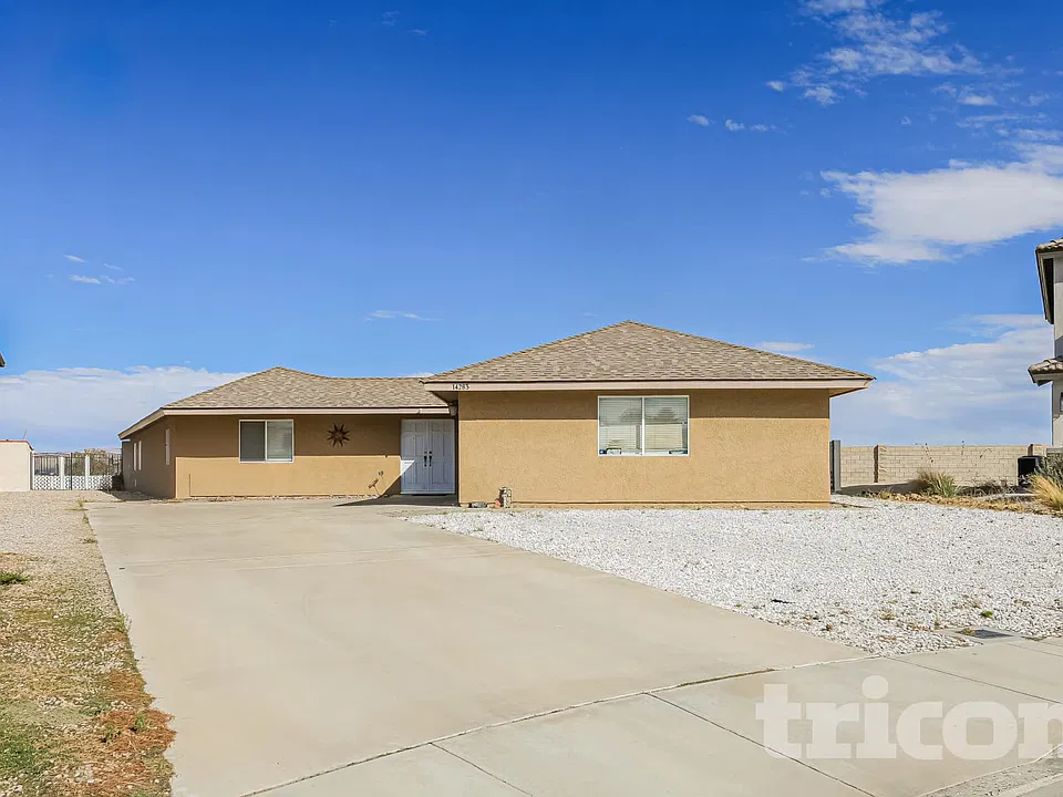 14283 Glenview Ct