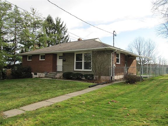 2nd image of 2732 Columbia Dr