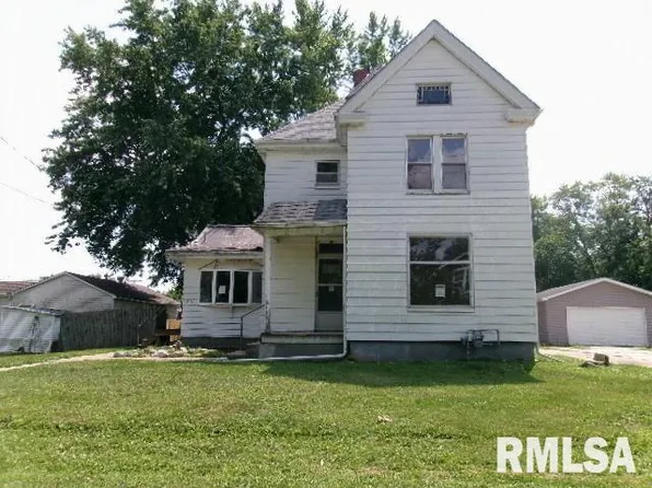 638 E Elm St, Canton, IL 61520