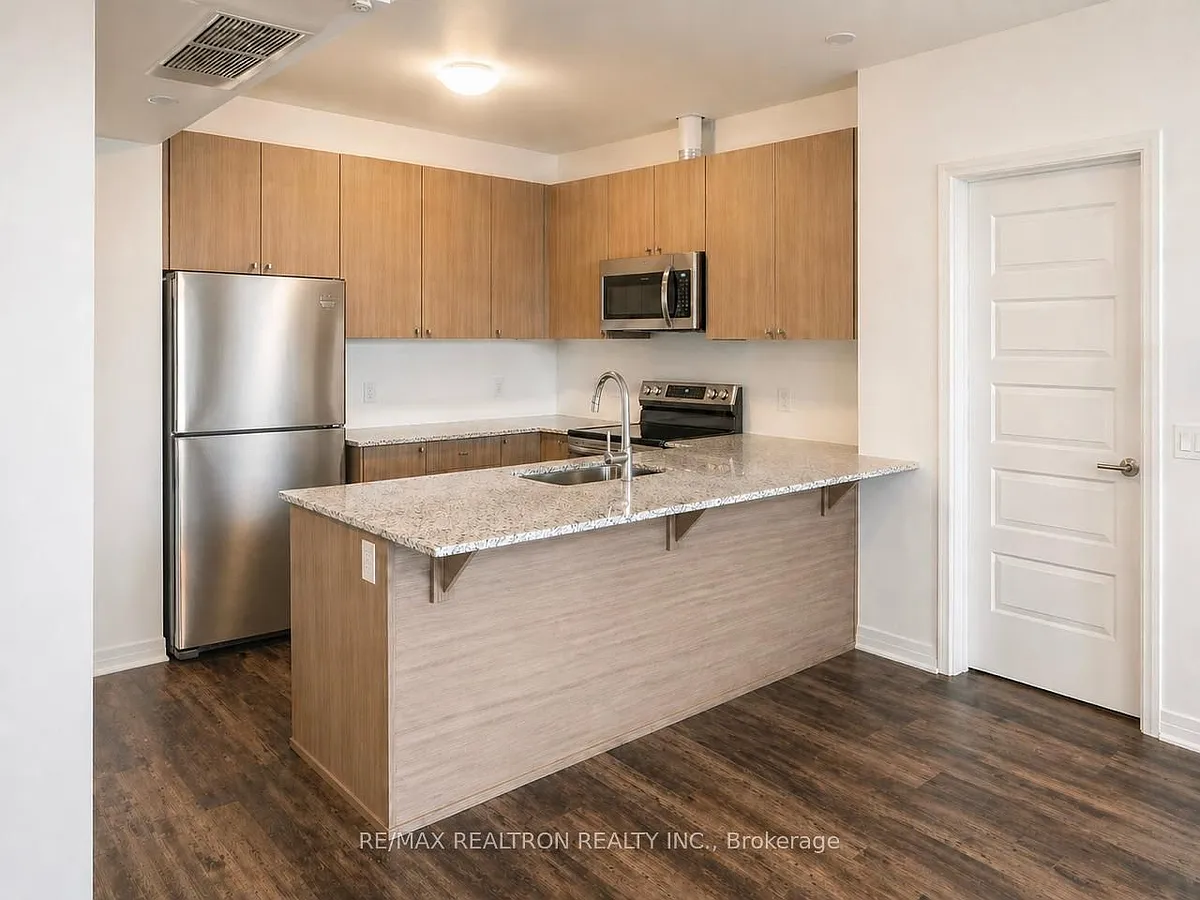 Building Photo - 470 Gordon Krantz Ave #401