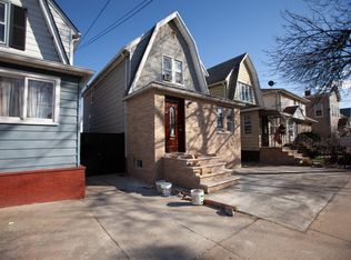 10649 96th St, Ozone Park, NY 11417
