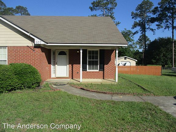 3rd image of 107 White Pine Ln