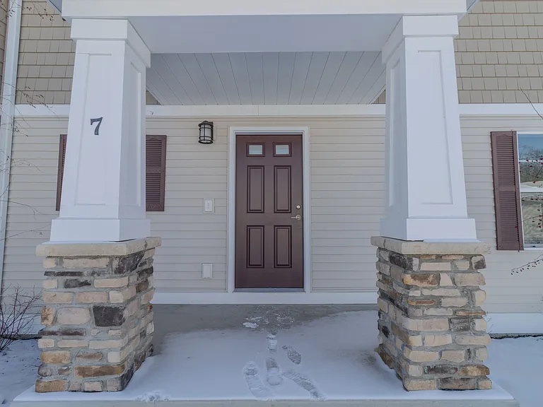 Premier Place II — Photo 21