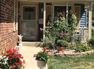 1538 Lighthouse Dr, Naperville, IL
