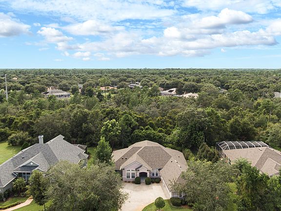 2nd image of 3644 Christa Ct