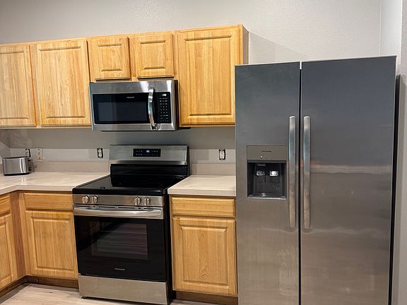 3rd image of 26530 Chimney Spire Ln #26530