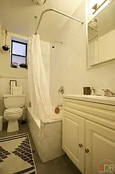 Rented by Next Door Realty NYC