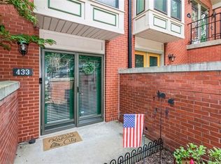 433 W 10th St #433, Kansas City, MO 64105