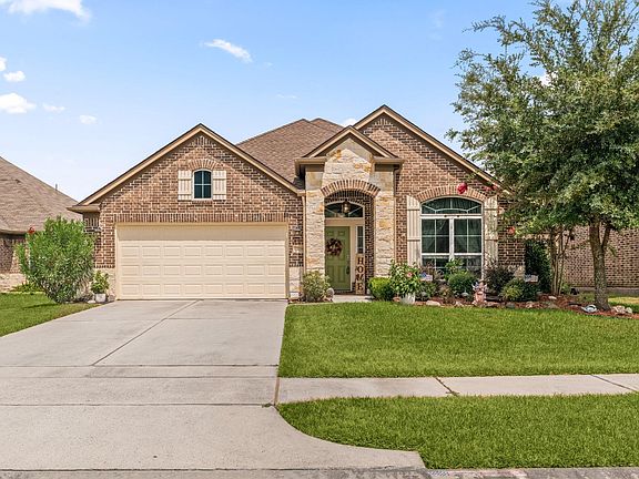 4th image of 20706 Falling Cypress Ct