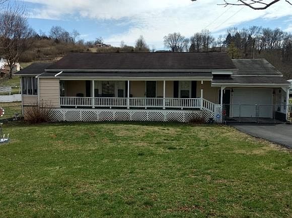 1st image of 664 Memorial Dr