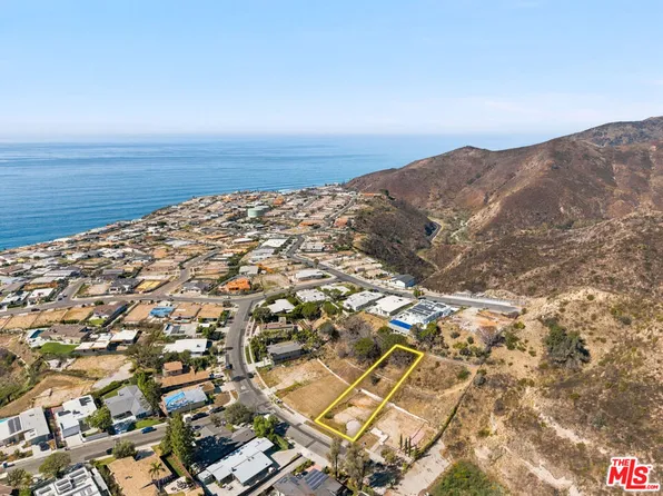 3411 Cloudcroft Dr, Malibu, CA 90265