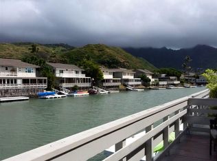375 Opihikao Pl, Honolulu, HI 96825