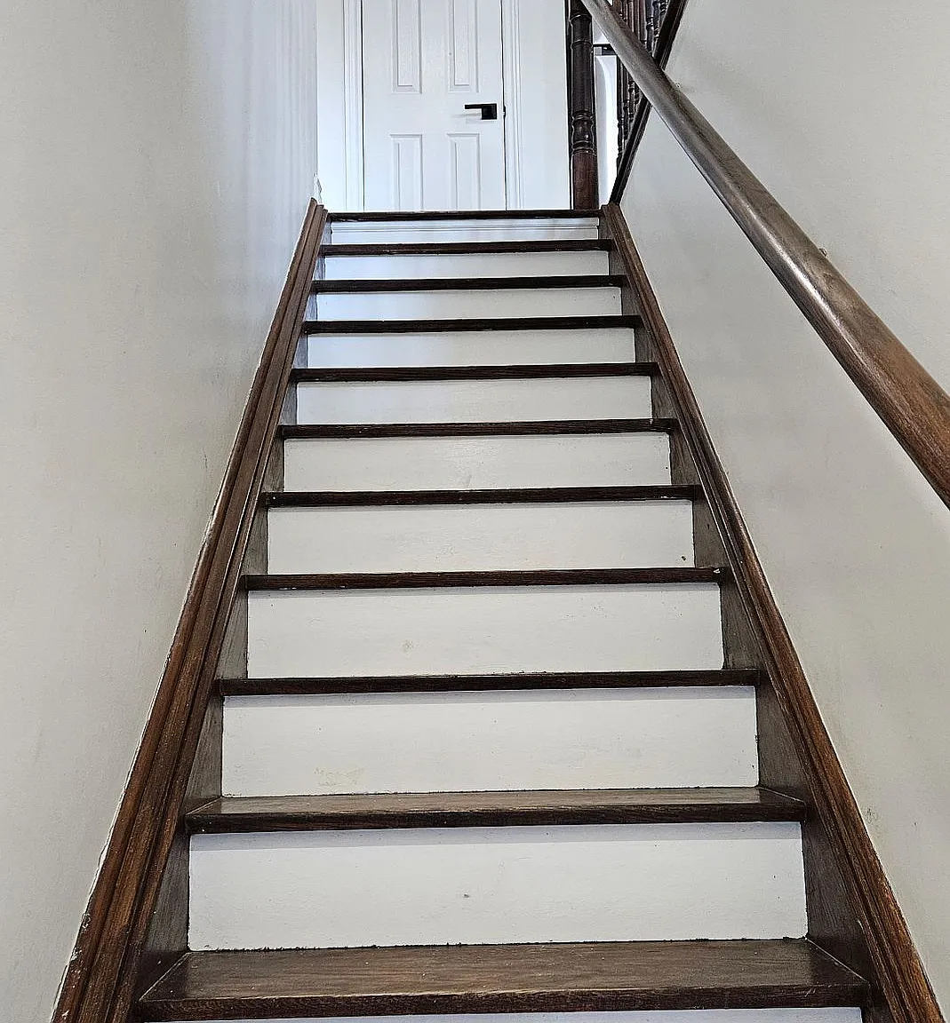 3 bed, $2,600 — Photo 2